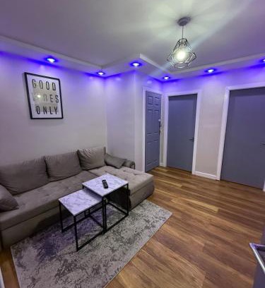 Bolton Apartment | Luxury Modern Apartment, Sleeps 4 and Games Room