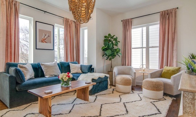 Hillsboro West End House | Luxury Nashville Haven with Rooftop Views