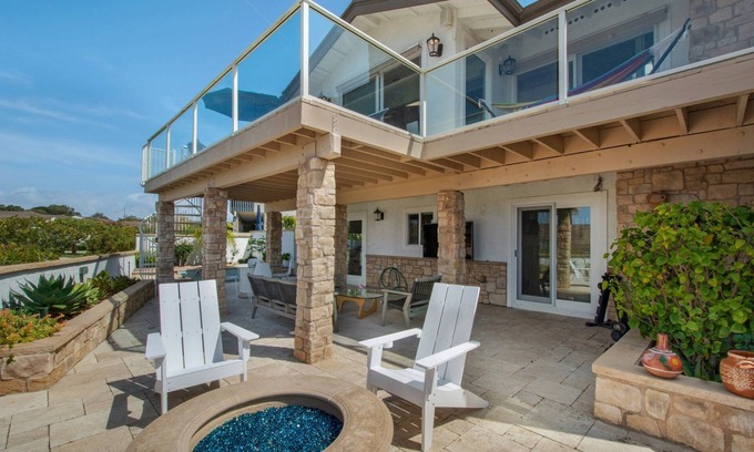 Corona del Mar House | Luxury Ocean View Winter Retreat. Gated Community Multiple Pools & Tennis Courts