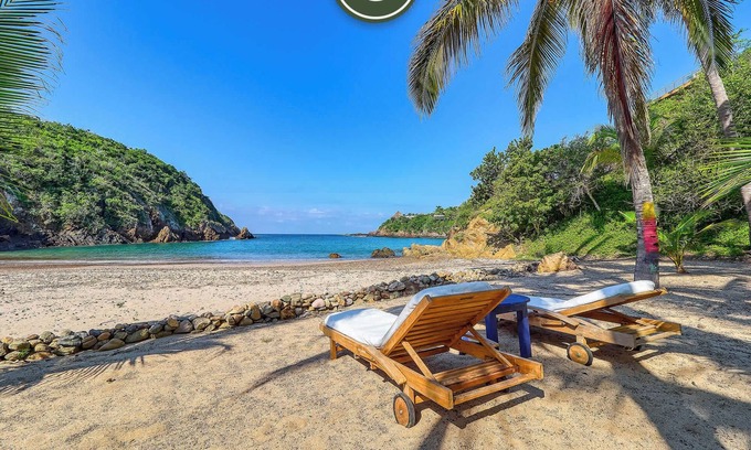 Chamela House | Luxury Oceanfront Villa - Private Beach - Pool