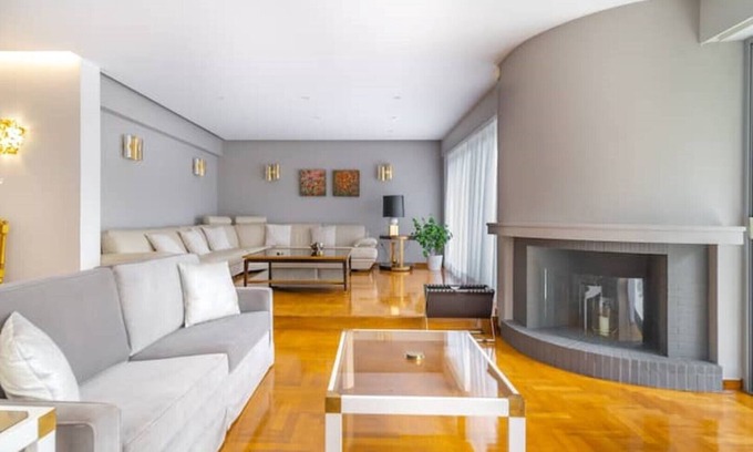 Palaio Psychiko Apartment | Luxury Park View 20 Mins From Acropolis