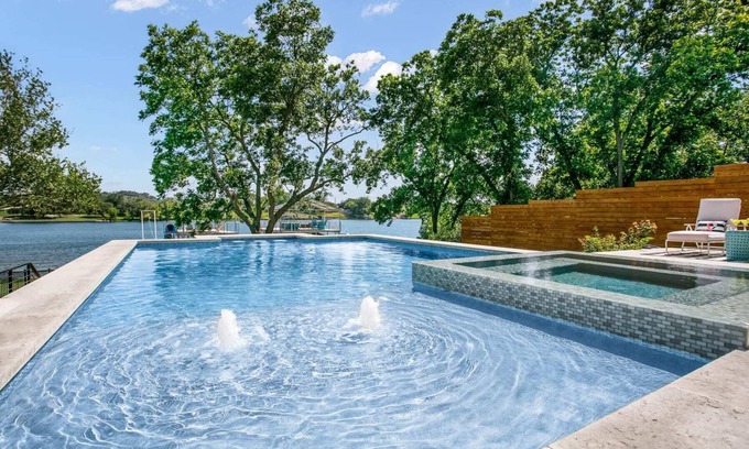 Kingsland Villa | Luxury Riverside Villa w/Dock and Waterslide