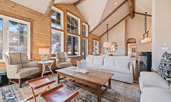 Avon Cabin | Luxury Ski-in/Ski-out Bachelor Gulch Designer Cabin