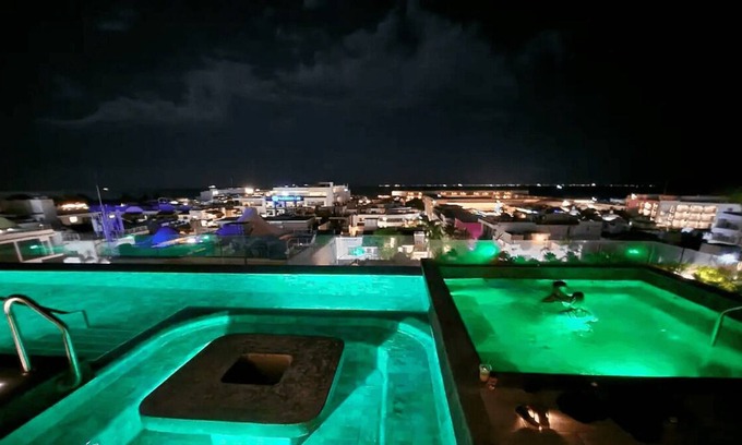 Tohoku Apartment | Luxury Studio Forbes-Featured 5 minutes walking to the beach