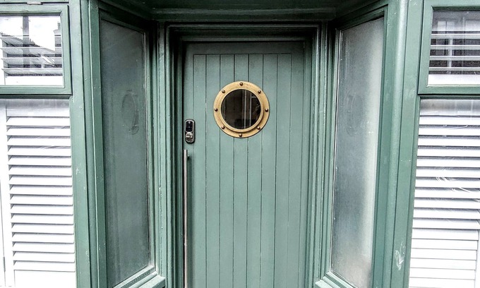 Chysauster Apartment | Luxury Studio Stay in Penzance