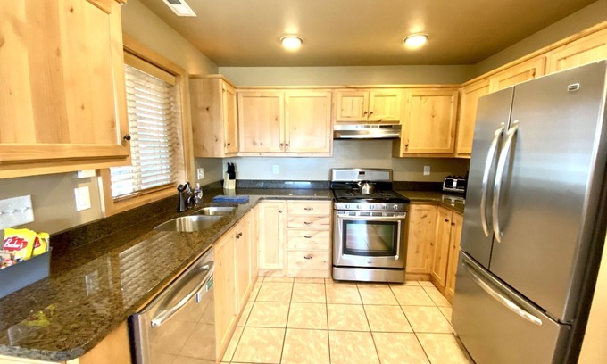 Rexburg Apartment | Luxury Suite-Two Bedroom#9-Free Breakfast