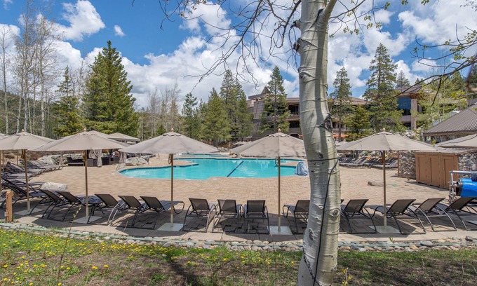 Olympic Valley Condo | Luxury Tahoe Everline Resort & Spa: Swimming Pools, Hot Tubs, Saunas, Golf & Spa