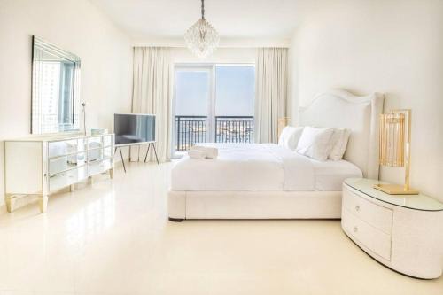 Dubai Apartment | Luxury Three Bedroom Apartment in Dubai Creek