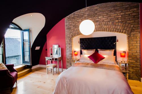 Dublin House | Luxury Townhouse