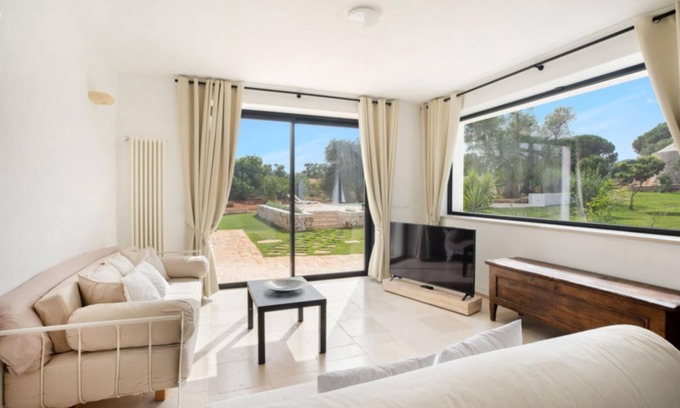 Ostuni Villa | Luxury Trullo with salt-water private pool