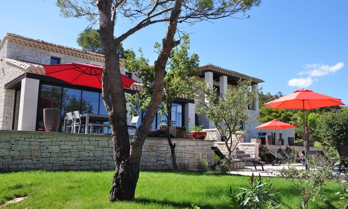La Roque-sur-Ceze Villa | Luxury villa * with swimming pool in La Roque-sur-Cèze, between Avignon & Uzès