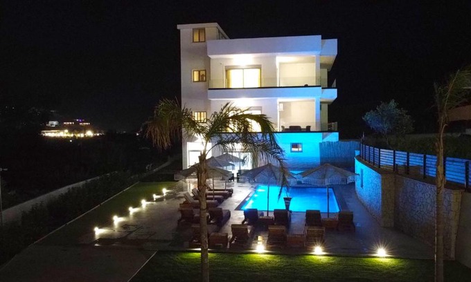 Ksamil Apartment | Luxury Villa JO-AN