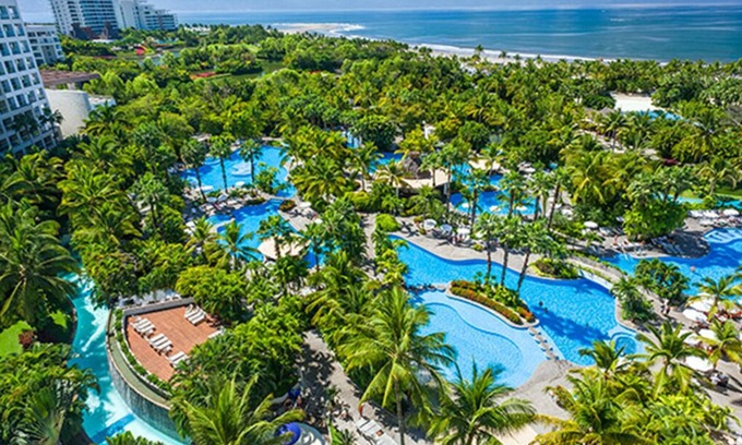 Bajio Apartment | Luxury Villa w/private pool, near PGA certified golf course
