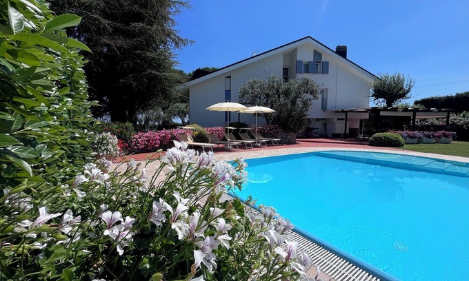Santarcangelo di Romagna Villa | Luxury Villa with Pool, for vacations between sea and hills in Romagna, Rimini