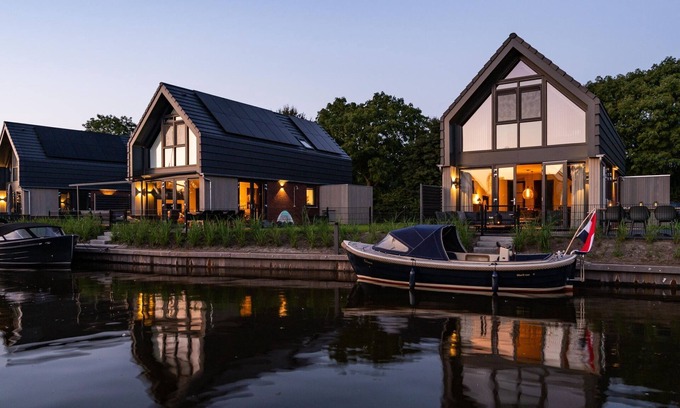 Balk House | Luxury villa with private terrace on the water