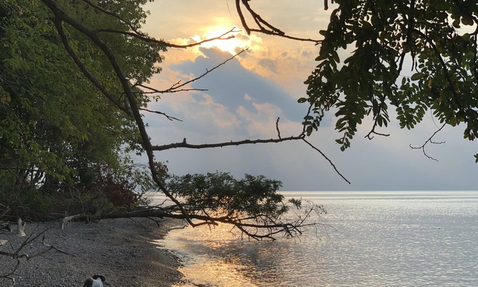 Ashtabula House | LUXURY WATERFRONT HOME w/PRIVATE BEACH w/BBQ PATIO