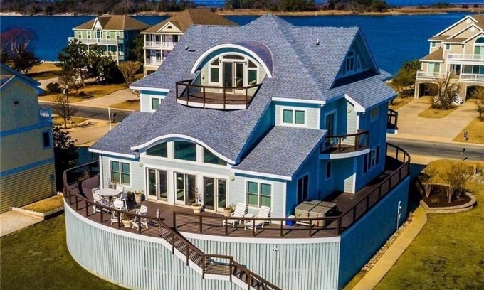 Bethany Beach House | Luxury Waterfront House in North Bethany