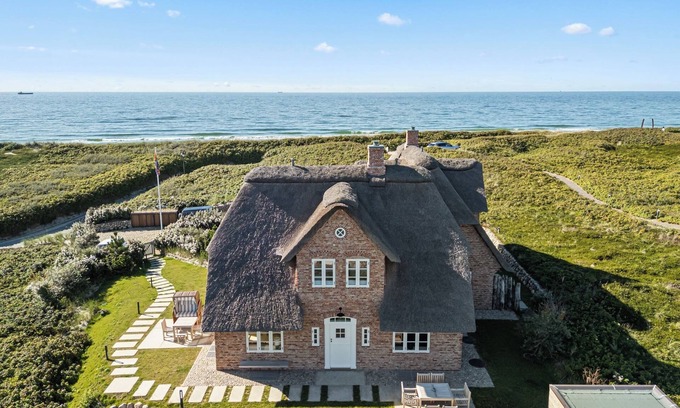 Rantum House | Luxury. Wellness. Sea view.