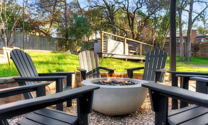 Barton Hills House | Luxury Zilker Home Pool Hot Tub Kitchen