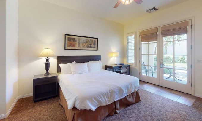 La Quinta Apartment | LV021 Single Story Studio on a Quiet Greenbelt
