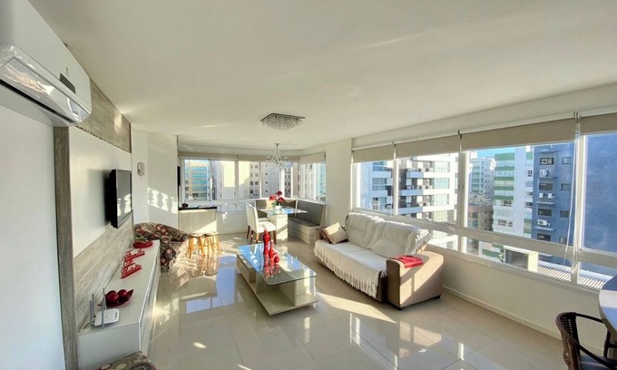 Capao da Canoa Apartment | Lynemar Shopping Street - direct bookings with me - IG pabloreidoimovel