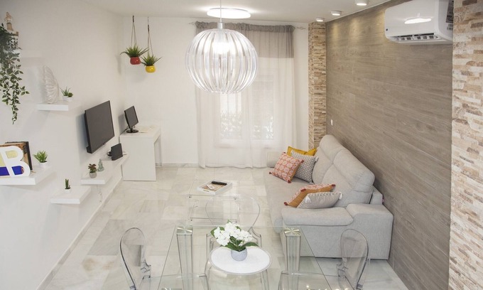 La Merced Apartment | Málaga Peña Historical Centre. Full equipped. WIFI. Ozone