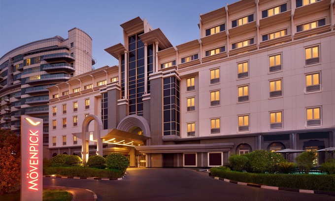 Bur Dubai Hotel | Mövenpick Hotel & Apartments Bur Dubai