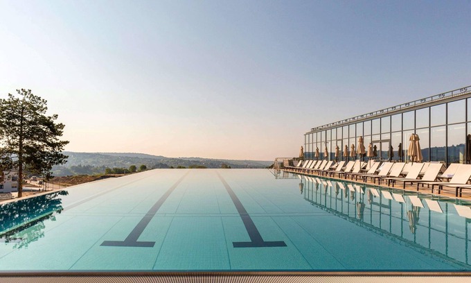 Vrdnik Hotel | Mövenpick Resort and Spa Fruske Terme