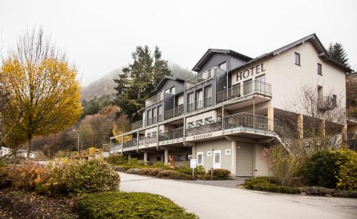 Riol Hotel | M13 Hotel
