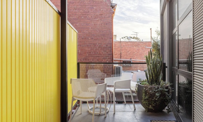 Middle Park Apartment | MAC Middle Park by Melbourne Apartment Collection