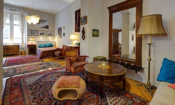 Csarnok negyed Apartment | Magdolna a relaxing, romantic one-space flat