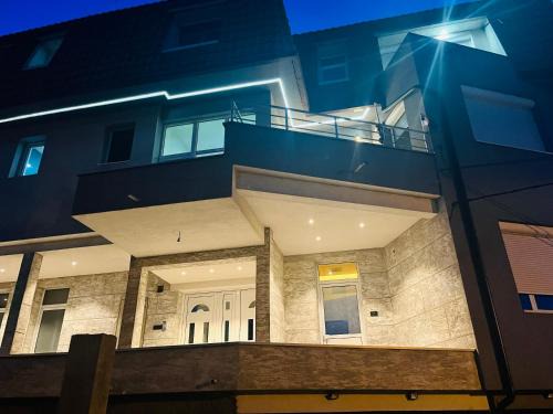 Zvezdara Apartment | MAGIC M Apartment