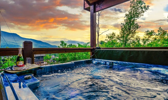 Gatlinburg - Pigeon Forge Cabin | Magical VIEWS Mountain Retreat-Air-Hockey-HotTub-DOGS-Pickleball-Basketball
