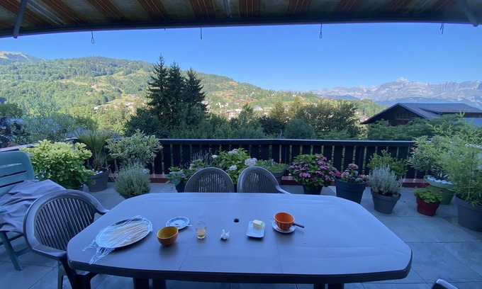 Saint-Gervais-les-Bains Apartment | Magnifique Appartement Avec Terrasse à la Montagne