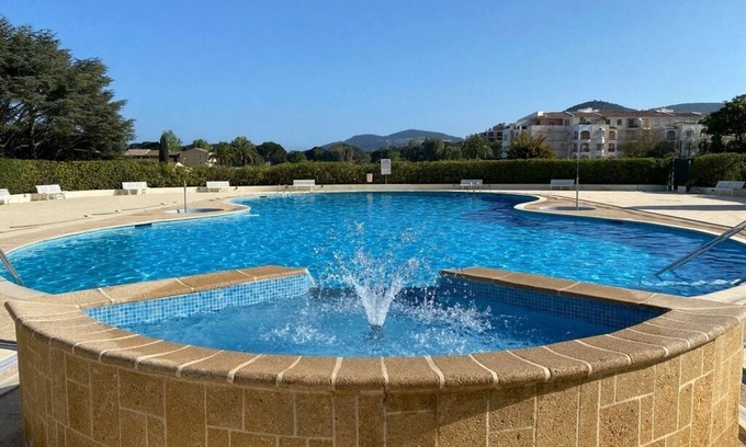 Mandelieu-La-Napoule Apartment | MAGNIFICENT 3P 6 PERS AIR CONDITIONING AND MARINA POOL