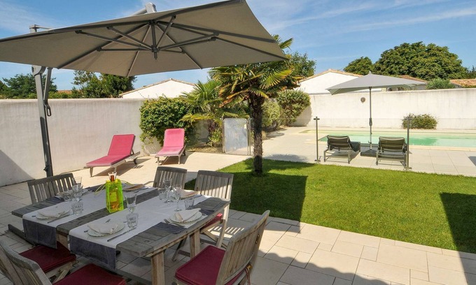 Le Bois-Plage-en-Re House | Magnificent villa with pool and private parking