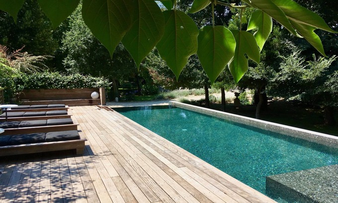 Gemenos House | Magnificent Gîte with infinity pool at Château de Jouques