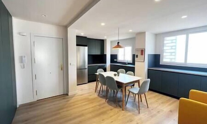 Mestalla Apartment | Magnificent house in Valencia