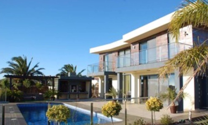Les Tres Cales Ski Chalet | Magnificent luxury villa for your vacations