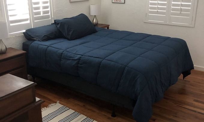 Sam Hughes House | Magnificent Sam Hughes 2Br/1Ba