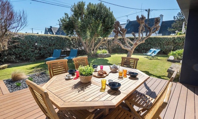 Le Fort Bloque Villa | Magnificent seaside family villa by Groom*