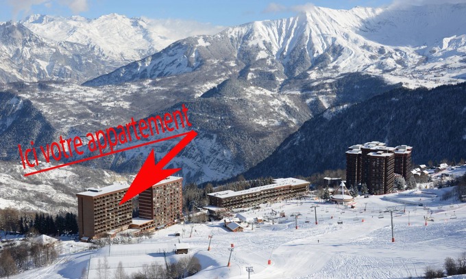 Villarembert Apartment | MAGNIFICENT T3 OF 57M2 - FRONT OF SNOW - CENTER STATION.