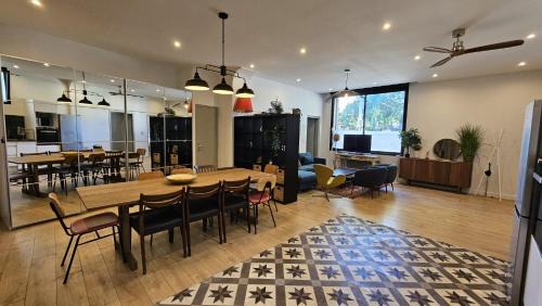 Saint-Martin Apartment | Magnifique Loft Proche Centre-ville et Gare