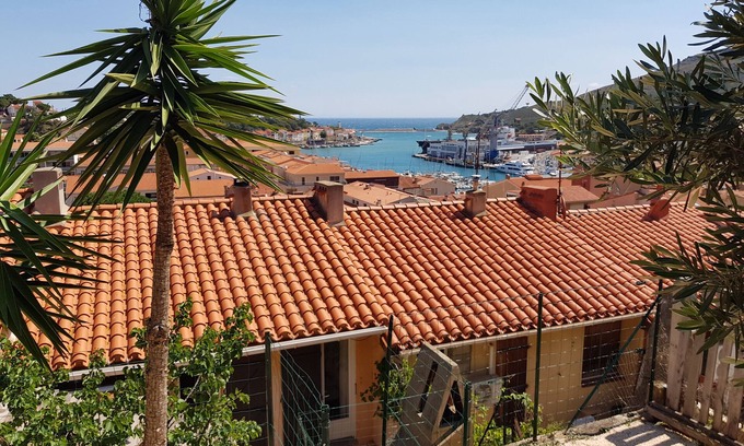 Port-Vendres House | Magnifique vue Mer, Maison 3 Chambres, 76 m2, Jardin, Garage, Proche Plages