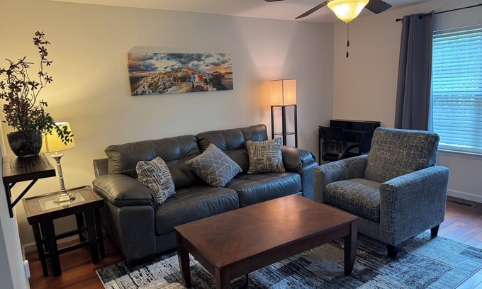 Cleveland House | Magnolia Place, townhouse, 2 bedroom, 1.5 bathroom, screened porch, entire house