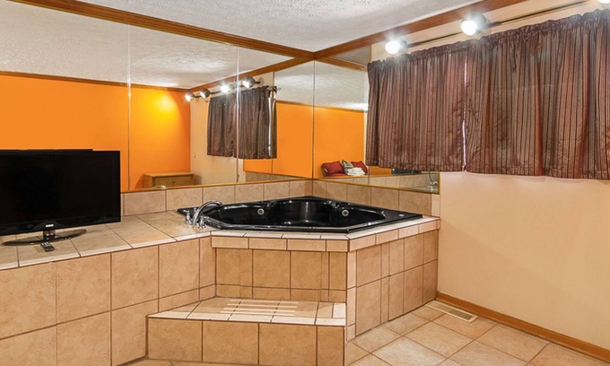 North Canton Hotel | Magnuson Hotel Extended Stay Canton Ohio