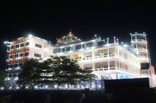 Bodh Gaya Hotel | Mahamaya Palace Hotel & Conference Center