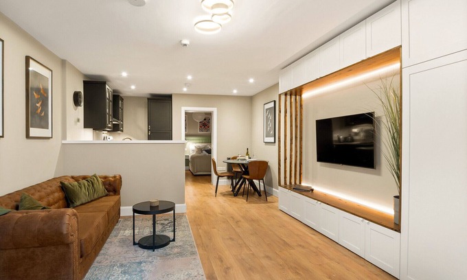 Clifden Apartment | Main Street Hideaway A Lush Retreat in Clifden
