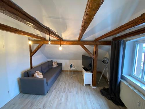 Marktbreit Apartment | Mainblick voll ausgestattet, Küche, Klima, Wanne