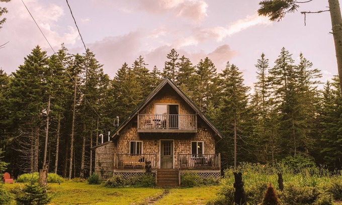 Prospect Harbor Cabin | Maine Cabin with 3 acres on the Schoodic Peninsula